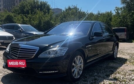 Mercedes-Benz S-Класс, 2011 год, 2 650 000 рублей, 4 фотография
