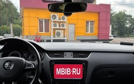 Skoda Octavia, 2017 год, 1 550 000 рублей, 10 фотография