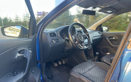 Volkswagen Polo VI (EU Market), 2018 год, 1 220 000 рублей, 2 фотография