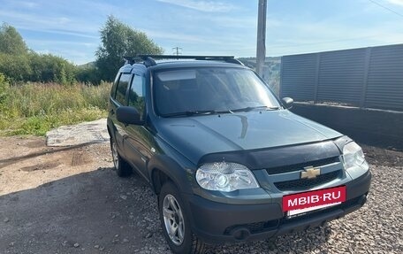 Chevrolet Niva I рестайлинг, 2019 год, 850 000 рублей, 5 фотография