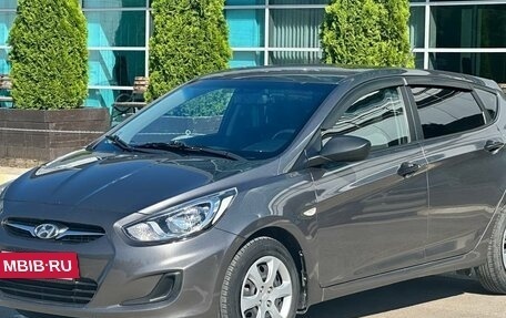 Hyundai Solaris II рестайлинг, 2013 год, 850 000 рублей, 6 фотография