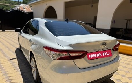 Toyota Camry, 2018 год, 2 500 000 рублей, 5 фотография