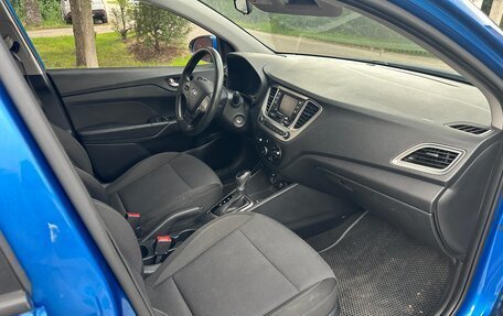 Hyundai Solaris II рестайлинг, 2019 год, 1 380 000 рублей, 10 фотография