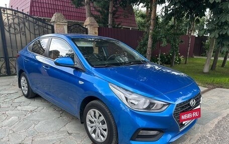 Hyundai Solaris II рестайлинг, 2019 год, 1 380 000 рублей, 3 фотография