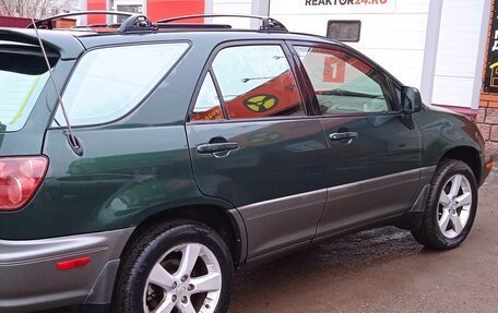 Lexus RX IV рестайлинг, 1999 год, 800 000 рублей, 4 фотография