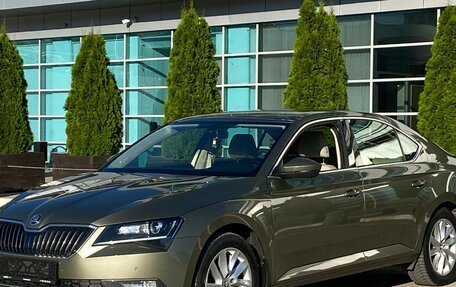 Skoda Superb III рестайлинг, 2015 год, 1 830 000 рублей, 13 фотография