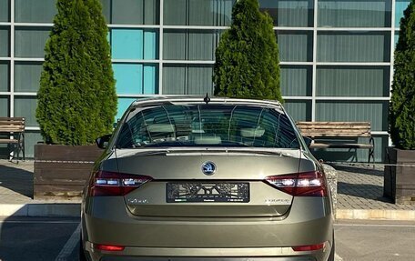 Skoda Superb III рестайлинг, 2015 год, 1 830 000 рублей, 15 фотография
