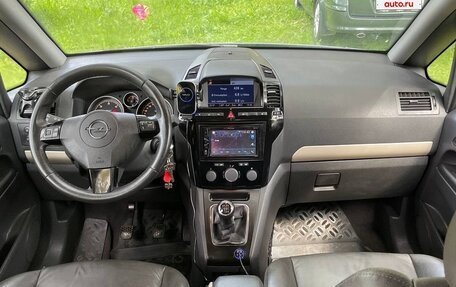 Opel Zafira B, 2008 год, 1 100 000 рублей, 23 фотография