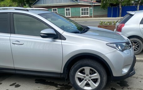 Toyota RAV4, 2013 год, 2 200 000 рублей, 5 фотография