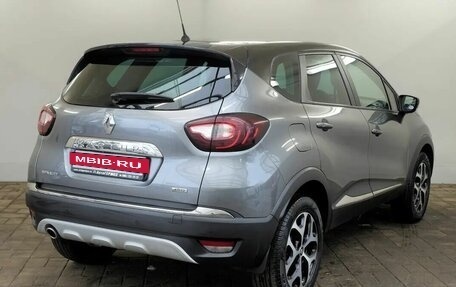 Renault Kaptur I рестайлинг, 2018 год, 1 550 000 рублей, 4 фотография