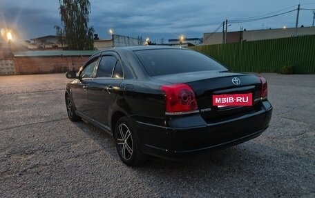 Toyota Avensis III рестайлинг, 2003 год, 377 000 рублей, 5 фотография
