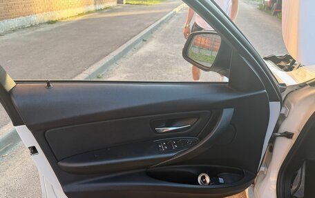 BMW 3 серия, 2013 год, 1 730 000 рублей, 10 фотография