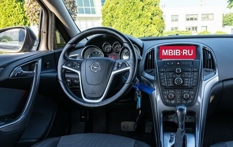Opel Astra J, 2014 год, 855 000 рублей, 21 фотография
