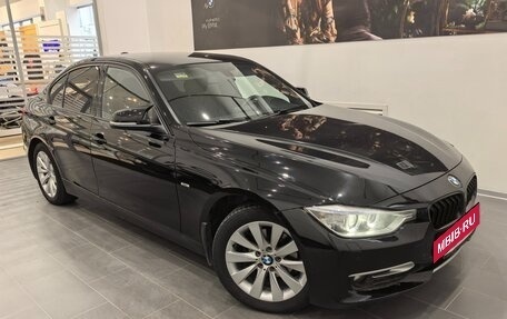 BMW 3 серия, 2013 год, 1 990 000 рублей, 9 фотография