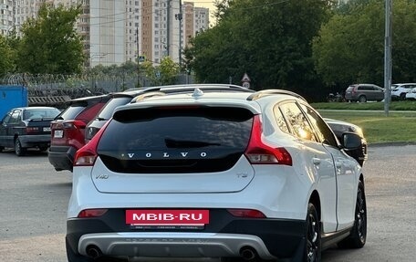 Volvo V40 Cross Country I, 2019 год, 2 280 000 рублей, 14 фотография