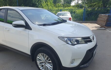 Toyota RAV4, 2014 год, 1 870 000 рублей, 3 фотография
