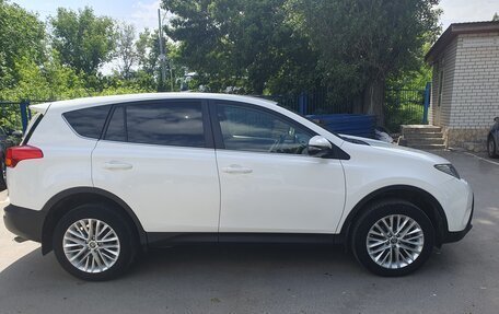 Toyota RAV4, 2014 год, 1 870 000 рублей, 5 фотография