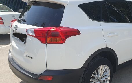 Toyota RAV4, 2014 год, 1 870 000 рублей, 8 фотография