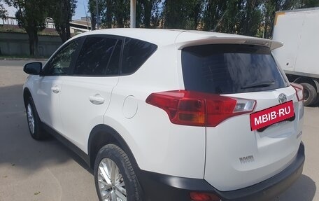 Toyota RAV4, 2014 год, 1 870 000 рублей, 7 фотография