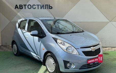 Chevrolet Spark III, 2011 год, 569 000 рублей, 3 фотография