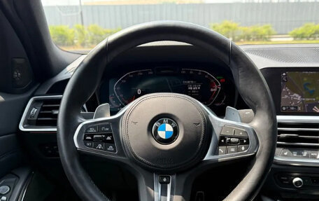 BMW 3 серия, 2021 год, 3 300 000 рублей, 14 фотография