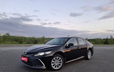 Toyota Camry, 2021 год, 2 425 000 рублей, 1 фотография