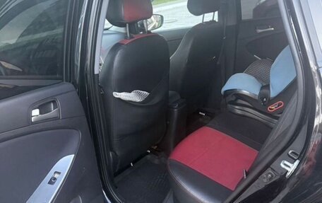 Hyundai Solaris II рестайлинг, 2015 год, 1 050 000 рублей, 5 фотография