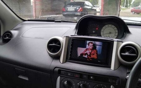 Toyota Ist II, 2004 год, 600 000 рублей, 17 фотография