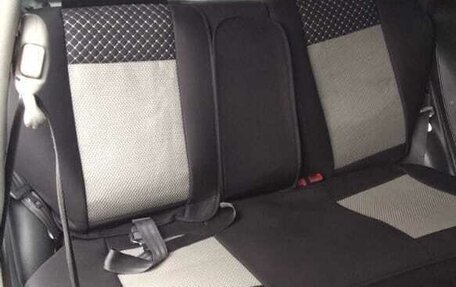 Toyota Ist II, 2004 год, 600 000 рублей, 15 фотография