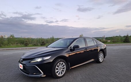 Toyota Camry, 2021 год, 2 425 000 рублей, 7 фотография