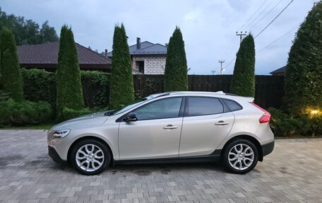 Volvo V40 Cross Country I, 2019 год, 2 200 000 рублей, 2 фотография