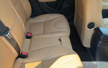 Volvo V40 Cross Country I, 2019 год, 2 200 000 рублей, 20 фотография