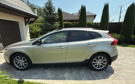 Volvo V40 Cross Country I, 2019 год, 2 200 000 рублей, 25 фотография