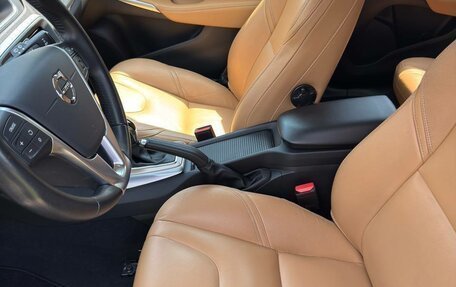Volvo V40 Cross Country I, 2019 год, 2 200 000 рублей, 19 фотография