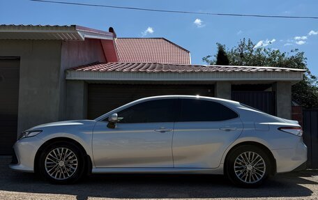 Toyota Camry, 2021 год, 3 089 000 рублей, 19 фотография