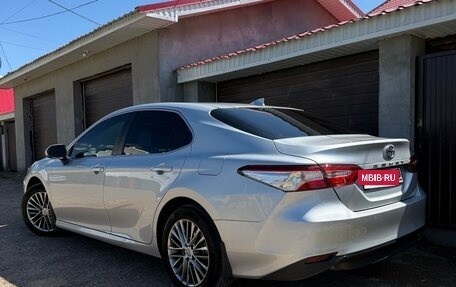 Toyota Camry, 2021 год, 3 089 000 рублей, 17 фотография