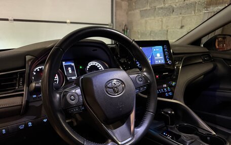 Toyota Camry, 2021 год, 3 089 000 рублей, 20 фотография