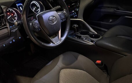 Toyota Camry, 2021 год, 3 089 000 рублей, 22 фотография
