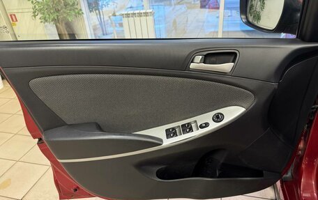Hyundai Solaris II рестайлинг, 2013 год, 880 000 рублей, 14 фотография