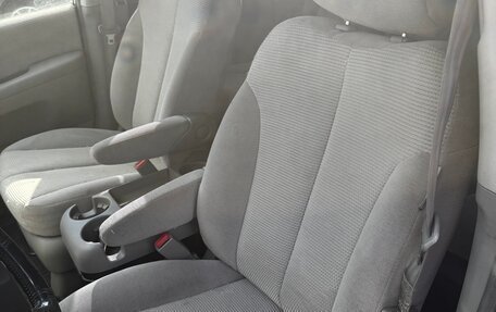 KIA Carnival III, 2006 год, 730 000 рублей, 8 фотография