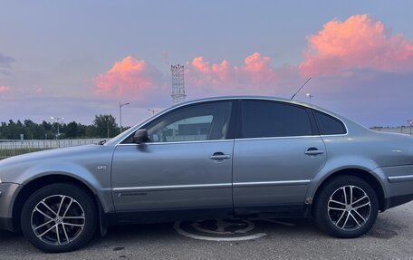 Volkswagen Passat B5+ рестайлинг, 2003 год, 300 000 рублей, 1 фотография