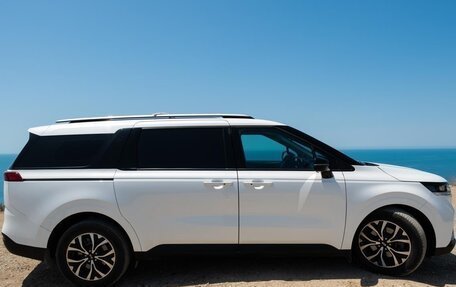 KIA Carnival, 2021 год, 4 000 000 рублей, 13 фотография