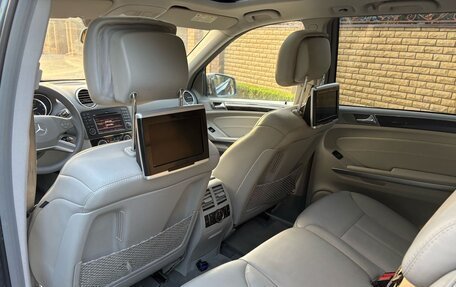 Mercedes-Benz GL-Класс, 2010 год, 1 600 000 рублей, 32 фотография