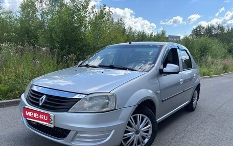 Renault Logan I, 2013 год, 455 000 рублей, 2 фотография