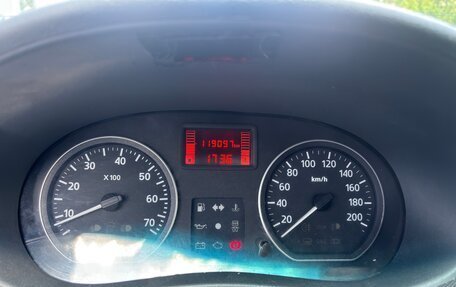 Renault Logan I, 2013 год, 455 000 рублей, 11 фотография
