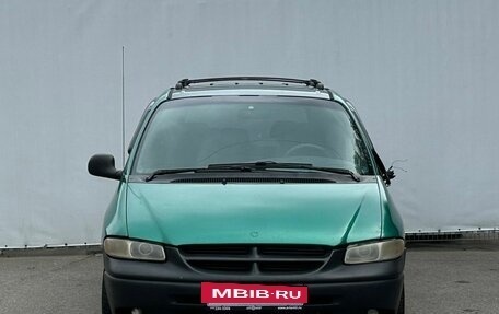 Dodge Caravan III, 2000 год, 200 000 рублей, 2 фотография