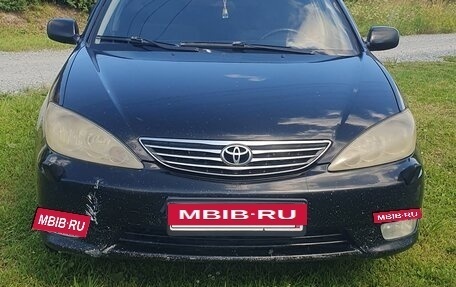 Toyota Camry V40, 2005 год, 697 000 рублей, 5 фотография
