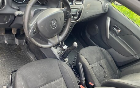 Renault Sandero II рестайлинг, 2016 год, 810 000 рублей, 9 фотография