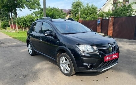 Renault Sandero II рестайлинг, 2016 год, 810 000 рублей, 2 фотография