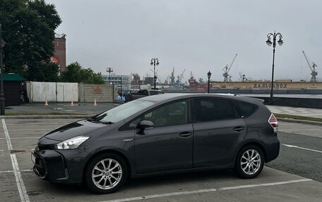 Toyota Prius Alpha I (ZVW40/41), 2015 год, 1 520 000 рублей, 8 фотография